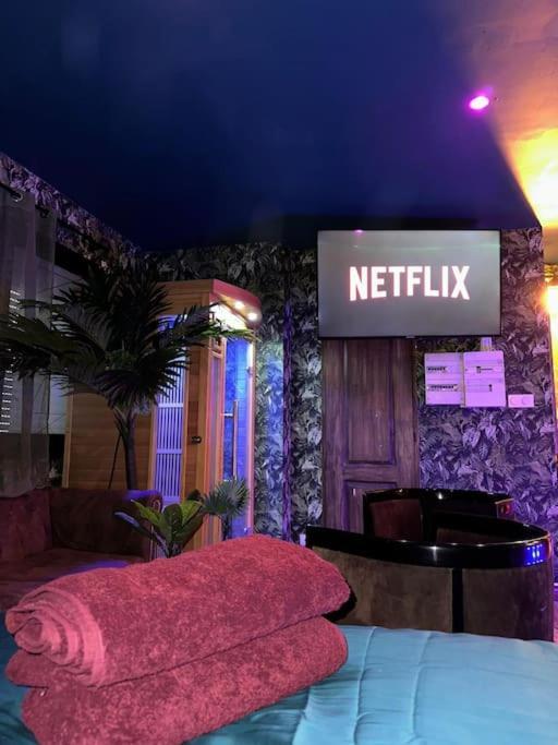 Marbella Logement Privatif -Jacuzzi-Sauna La Valette-du-Var Kültér fotó